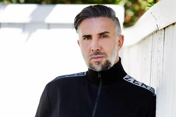 Keiran Lee